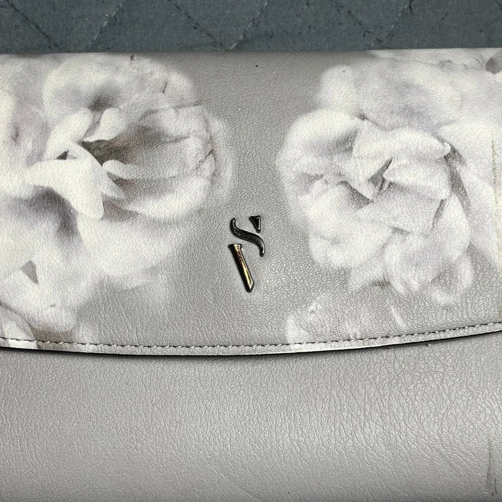 Simply Vera Vera Wang Grey‎ White Floral Faux Leather Crossbody Purse
